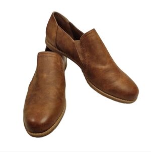 Eurosoft by Sofft Loafers in Cognac Faux Leather  10M